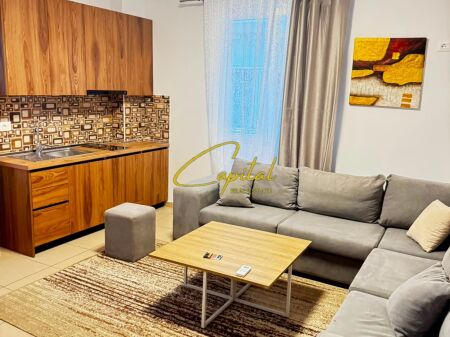 APARTAMENT ME QIRA 1+1 5 MAJI 50.000 LEKE