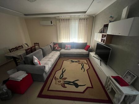 Jepet apartament me qera 2+1