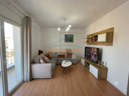 Rent, Apartment 2+1+2, 5 Maji Street, Tirana