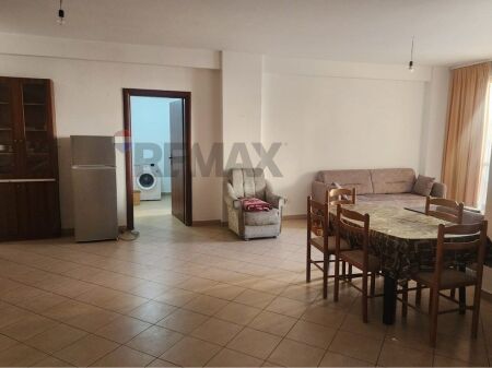 2+1 apartment for sale in Astir