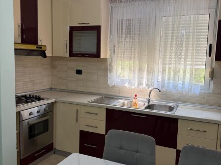 2+1,kat 3 ekziszues,berryl cmimi 500 mije leke