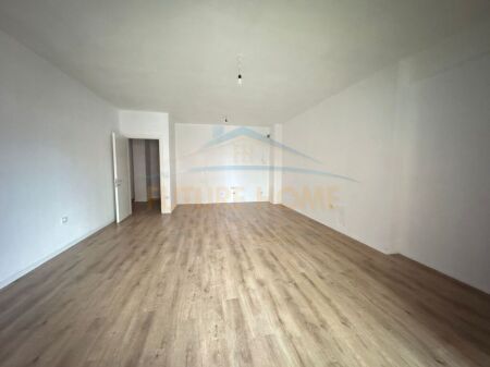 Qera, Apartament 2+1, Unaza e Re