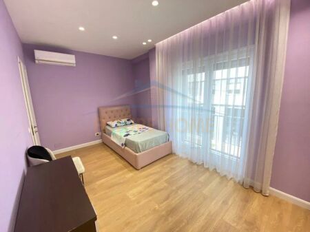 Rent, Apartment 2+1+2, Dibrës Street, Hotel Melia, Garden No. 6, Tirana.    65,000 Lek