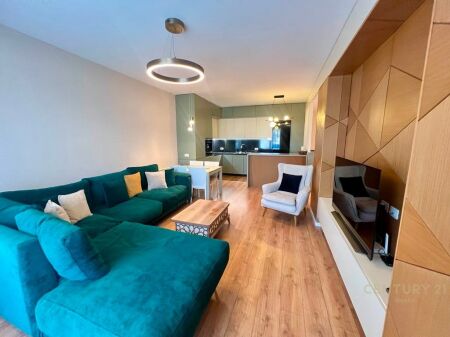 Apartment 2+1+Parking Space for Rent at Magnet Complex!