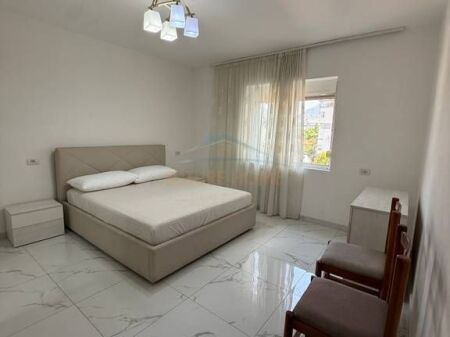 Qera, Apartament 3+1, Rruga Bardhyl, Tiranë