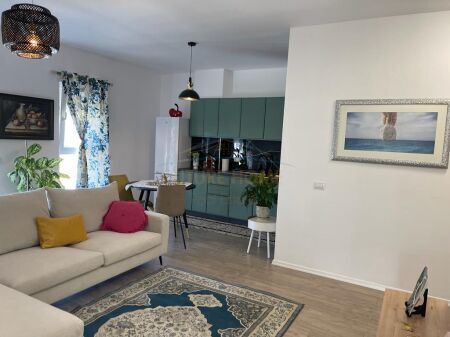 Shitet,Apartament 2+1, Univers City, Tirane
