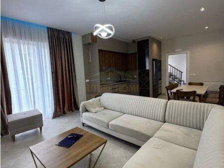 For rent, 2-storey villa, TEG