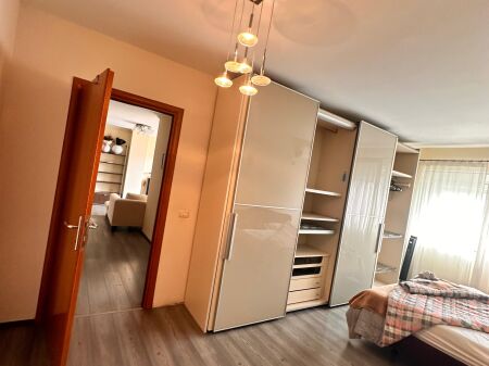 Apartament 2+1+2 per shitje ne Bllok , Juridiku