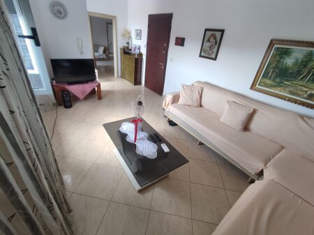 Apartment 2+1+2 for rent on Fortuzi Street near the Ministry of Justice