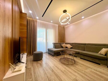 Apartment 2+1+Parking Space for rent near the Former Park