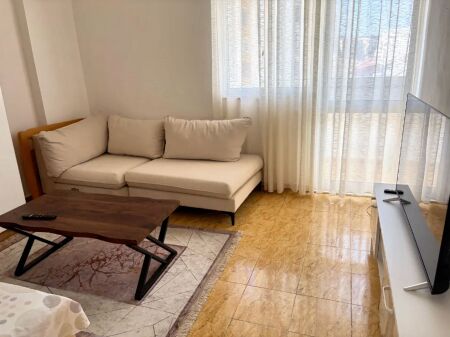  Jepet me Qira Apartament 2+1 + Ballkon – Don Bosko, pranë Vizion+