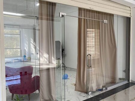 Ambjent Biznesi me Qera Valuta,Pranvera Durres • 300€ Neto