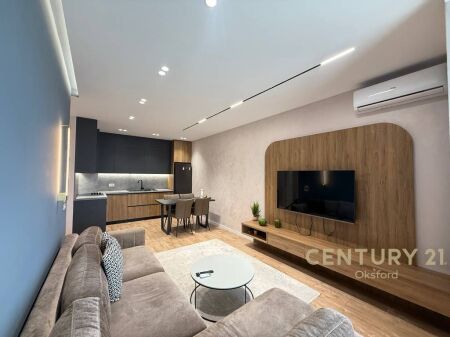 Apartment 1+1 for rent at Zogu i Zi