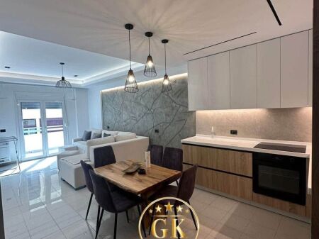 🏡 APPARTAMENTO 2+1 IN AFFITTO – SPIAGGIA, DURRËS 📍 Pelikani, Spiaggia di Durazzo  📲 