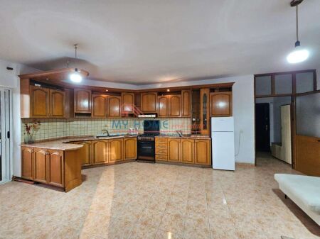 Apartament 2+1 me qera Rruga Dritan Hoxha Tirane