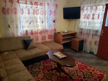 Apartment 1+1 for rent in Vaqarr