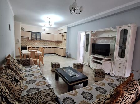 Affittasi appartamento 2+1 presso St Trenit, via Karl Gega