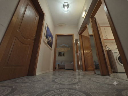 Shitet, Apartament 2+1, Rruga Muhamet Gjollesha, Tirane
