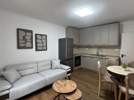 Jepet me qira apartament 2+1 në zonën e Oxhakut