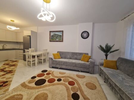 APARTAMENT PER QIRA 2+1-ASTIR! 550 € 50,000 Lekë
