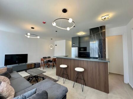 Apartament 2+1 me Parking te Liqeni i Thate