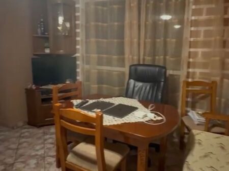 1+1,kat 4 ekzistues,te ish restorant durresi,400 mije leke