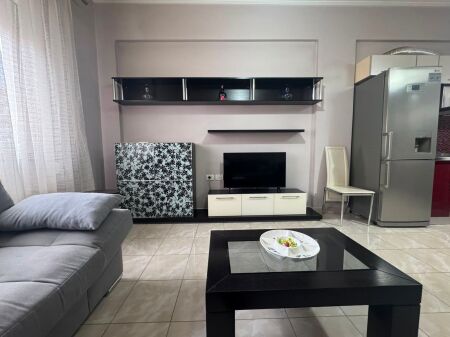 Jepet me qira apartament 2+1, 90 m² prane Delijorgjit