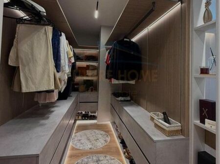 Shitet, Apartament 2+1+ Post Parkimi, Residenca "Oasis", Unaza e Re