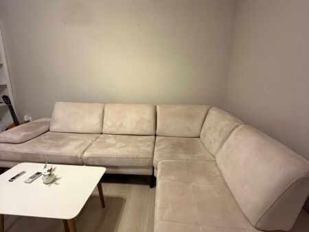 Shitje | Apartament 2 + 1 | Rruga 5 Maji | 190000 €