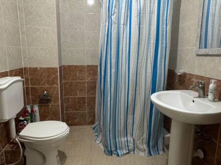 Jepet me qera apartament 1+1- Yzberisht - Tirane