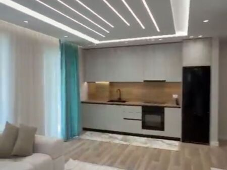 Super Apartment 2+1 in Misto Mame