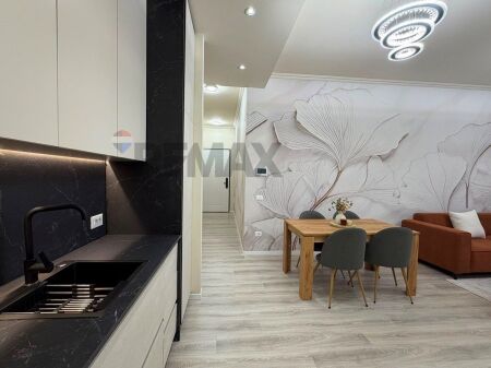 APARTMENT 1+1 FOR RENT AT THE DELIJORGJI COMPLEX