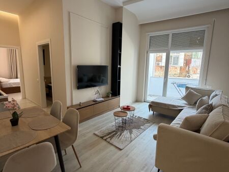 2+1, te donika center, rruge e durresit, 100.000 leke
