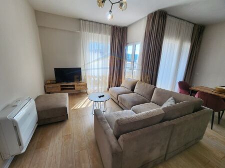 Rent, Apartment 2+1+Parking, Kosovareve Street.