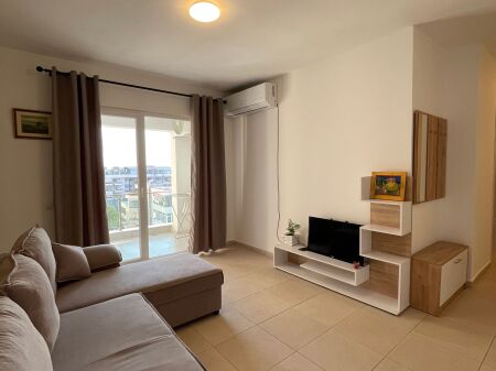 🏡 APARTAMENT 2+1+2 ME QERA NE PLAZH , DURRES