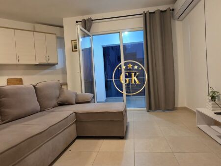 🏡 APARTAMENT 2+1+2 ME QERA NE PLAZH , DURRES