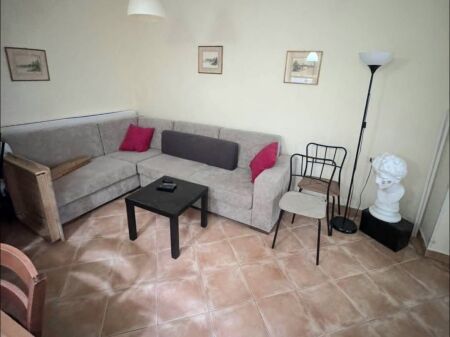 Apartament 1+1 per qera Someg Myslym Shyri !