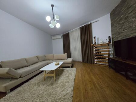 Qera | Apartament 1 + 1 | Liqeni i Thatë | 600 €/muaj