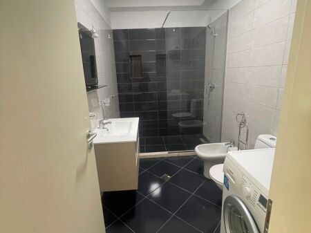 Apartament 1+1, Fakulteti i Shkencave!
