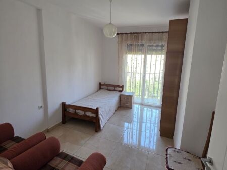 Astir, appartamento 2+1 in affitto! 45.000 Leke