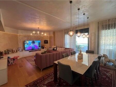 Apartament 2+1+parkim me qira te Libri Universitar