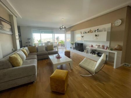  SHITET | SUPER APARTAMENT 3+1+2 + PARKIM – KOPSHTI BOTANIK 