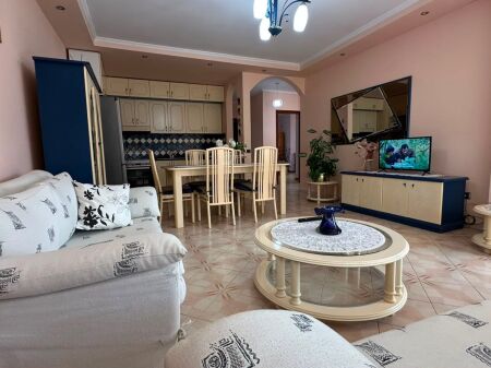 Apartament 2+1 me qira tek Rruga e Elbasanit