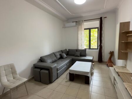 Qera, Apartament 1+1, Shallvaret, Tirane Empire72665