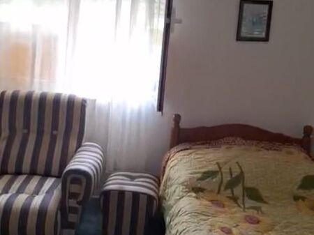 Rent | Shtëpi private 1 + 1 | Porcelan | 400 €/month