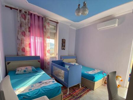 apartament 2+1+2 me qira tek Tirana e Re