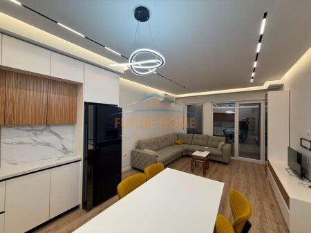 In vendita, Appartamento 2+1+2, Residenza Erli, Porcellana, con ipoteca