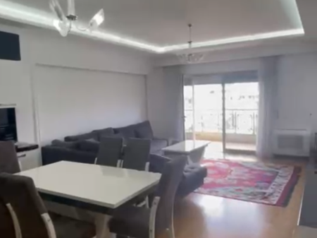 Appartamento 2+1+2 in affitto con vista sul Giardino zoologico e sul lago !