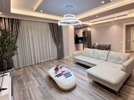 JEPET ME QIRA | APARTAMENT 1+1 + POST PARKIMI - TEG