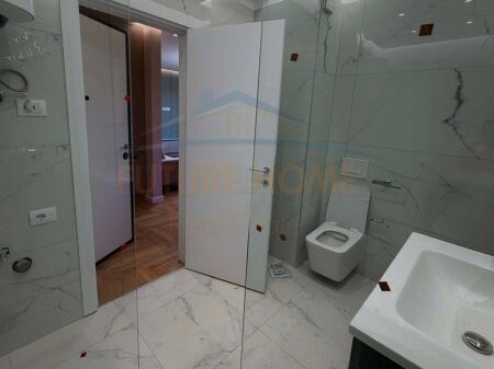 Rent, Apartment 1+1, Complex E88, Laprakë    65,000 Lekë